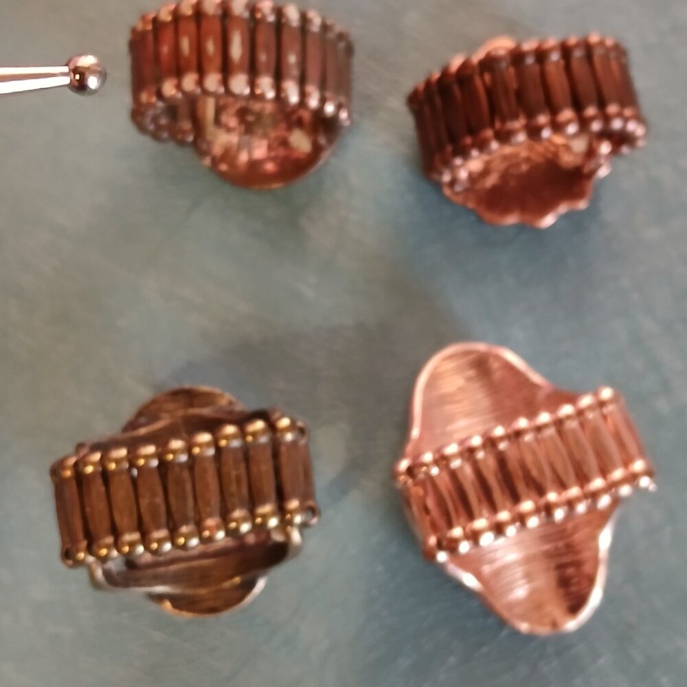 4 Paparazzi Rings - Picture 4 of 4